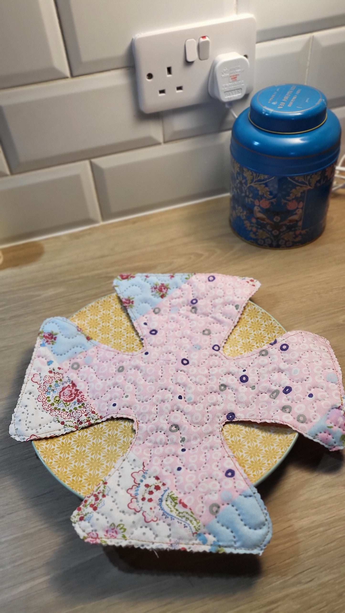 4 Piece Anti Slip/Scratch Cookware Pads