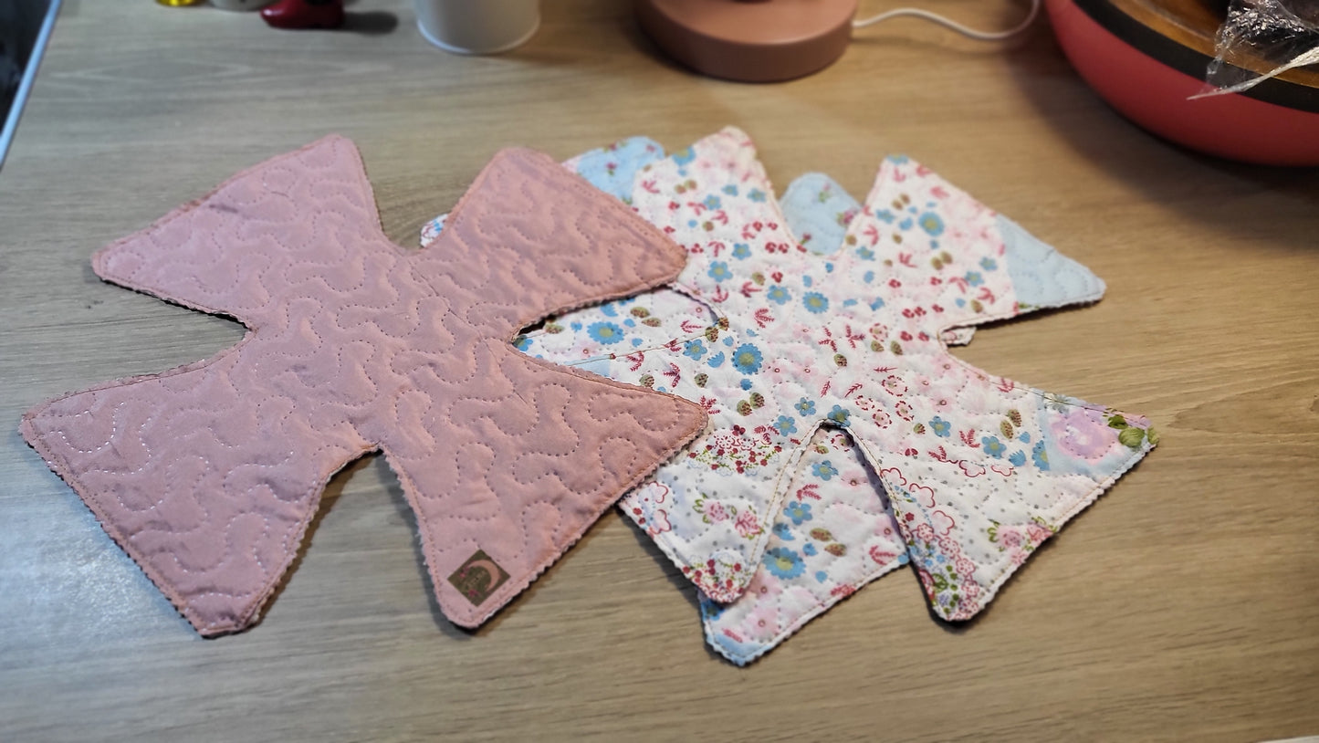 4 Piece Anti Slip/Scratch Cookware Pads