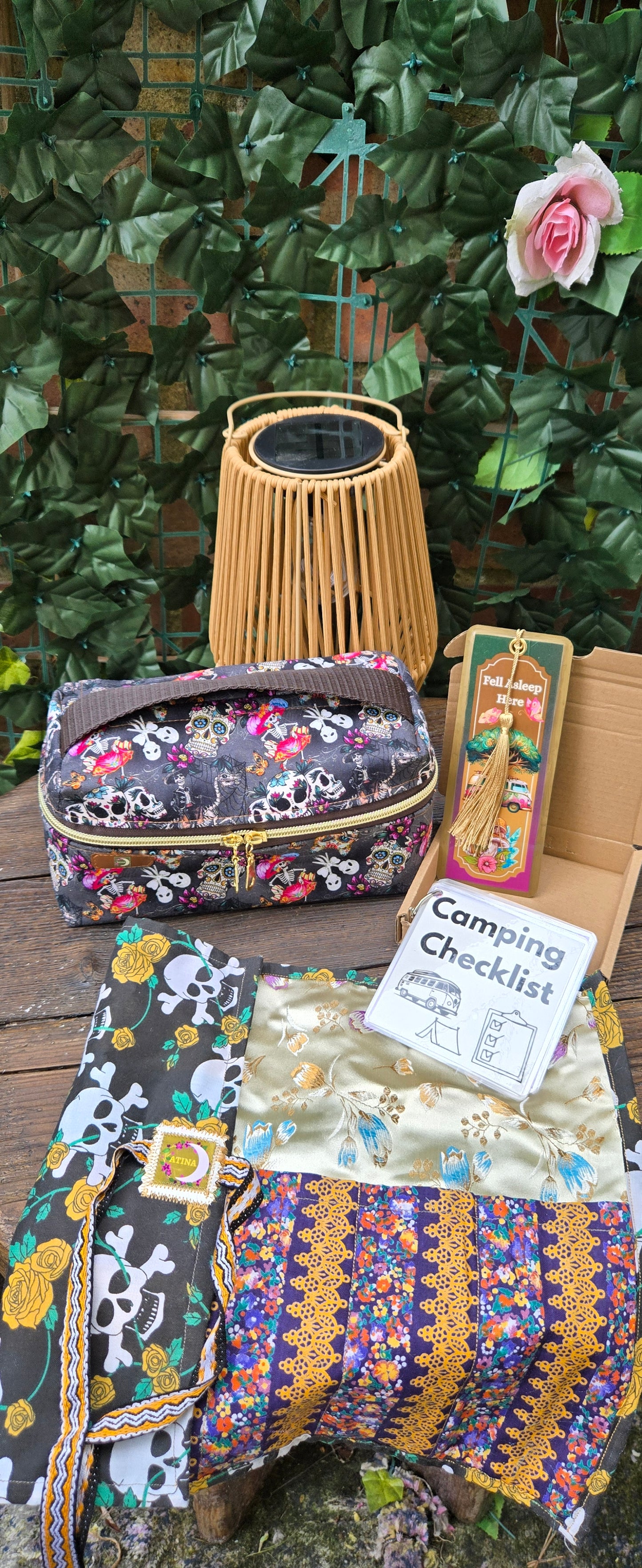 The Campsite Box ( skull )
