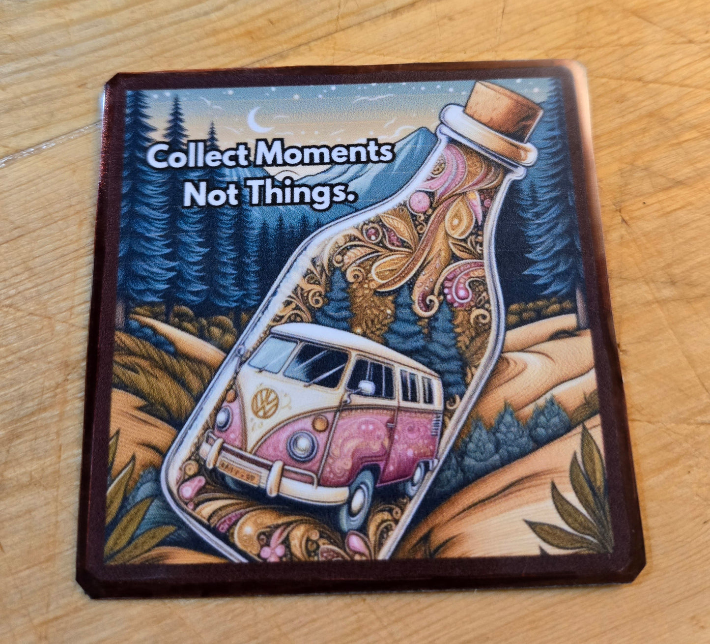 HUNTER Set Of Fridge Magnets.