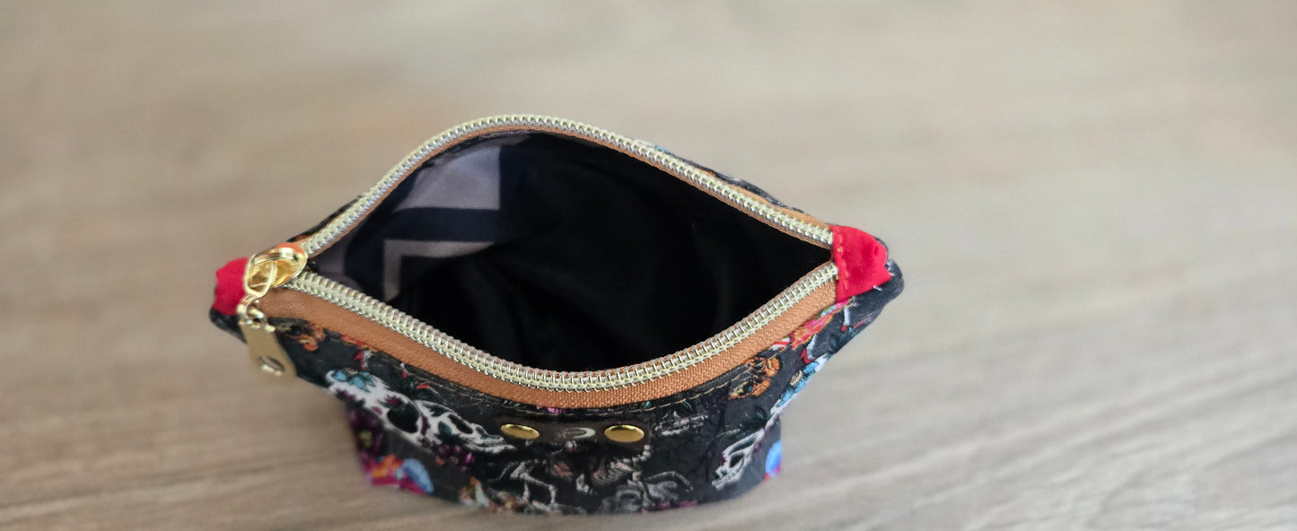 Small Zipper Pouch