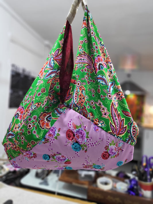 Medium Moonies Bag.